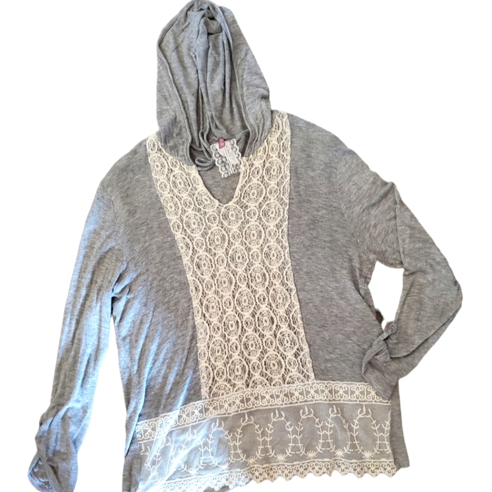 Mauve Lacy Romantic Hoodie, Medium, Lightweight Gray & Ivory